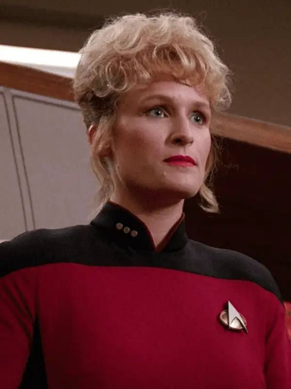 who played commander shelby on star trek the next generation